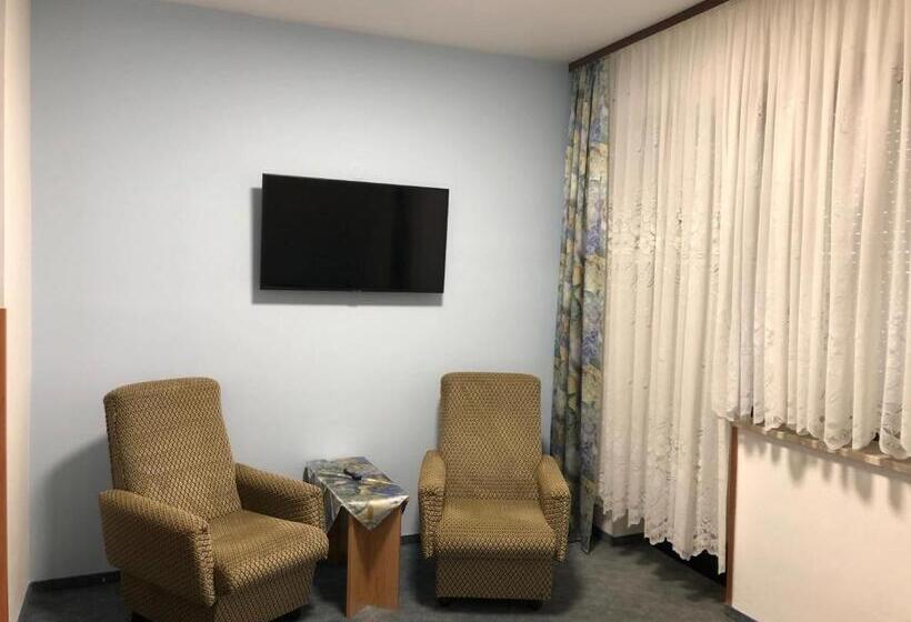 پانسیون Haus Elfriede