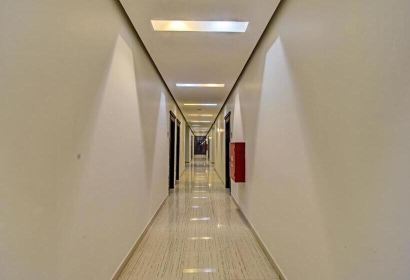 펜션 Oyo 633 Home Ibs 3 2bhk