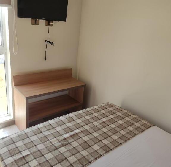 Пансион Vistara Suites