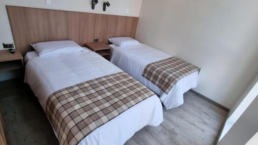 Пансион Vistara Suites