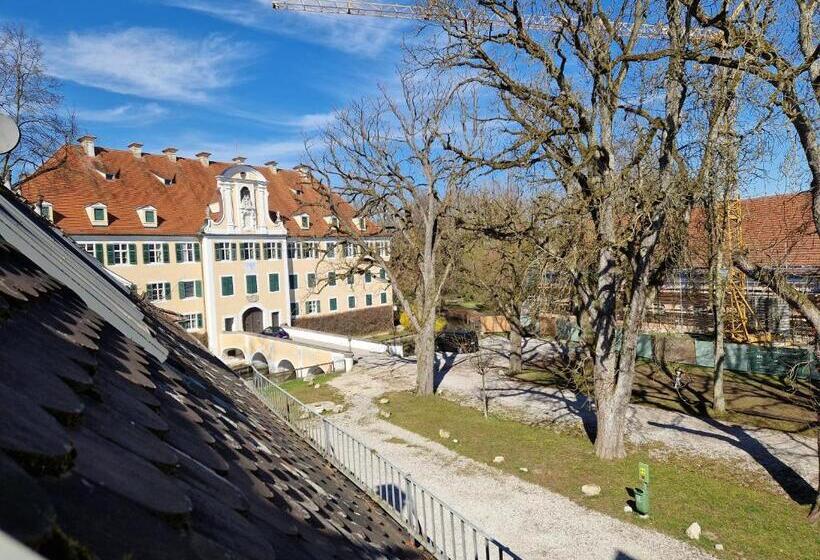 Пансион Wohnen Am Wasserschloss Sandizell
