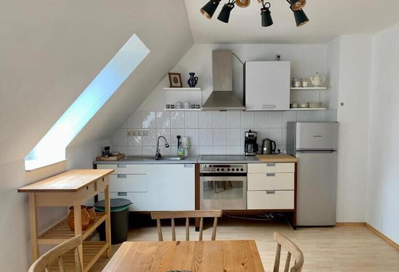 Пансион Wohnen Am Wasserschloss Sandizell