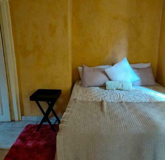 Regyana Bed And Breakfast