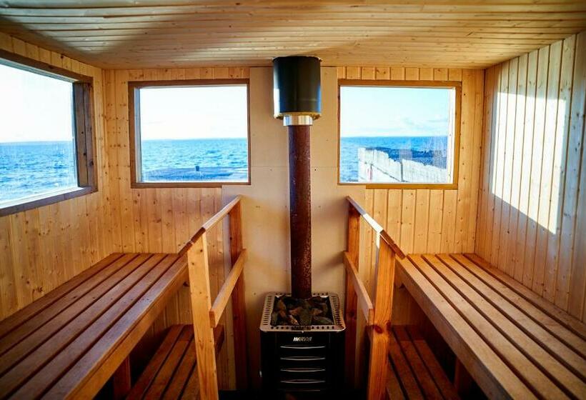 הוסטל Borghamn Strand