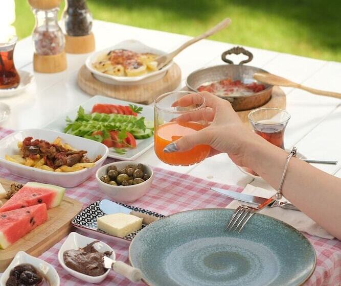 住宿加早餐  Trend Blue Boutique Otel