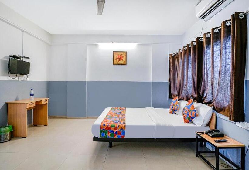 Fabhotel Bhakti Sankul