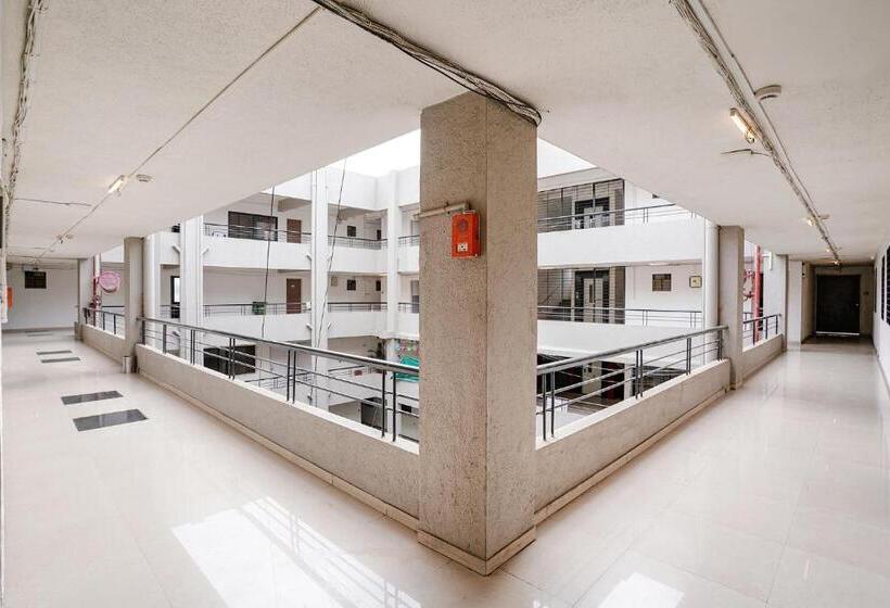 Fabhotel Bhakti Sankul