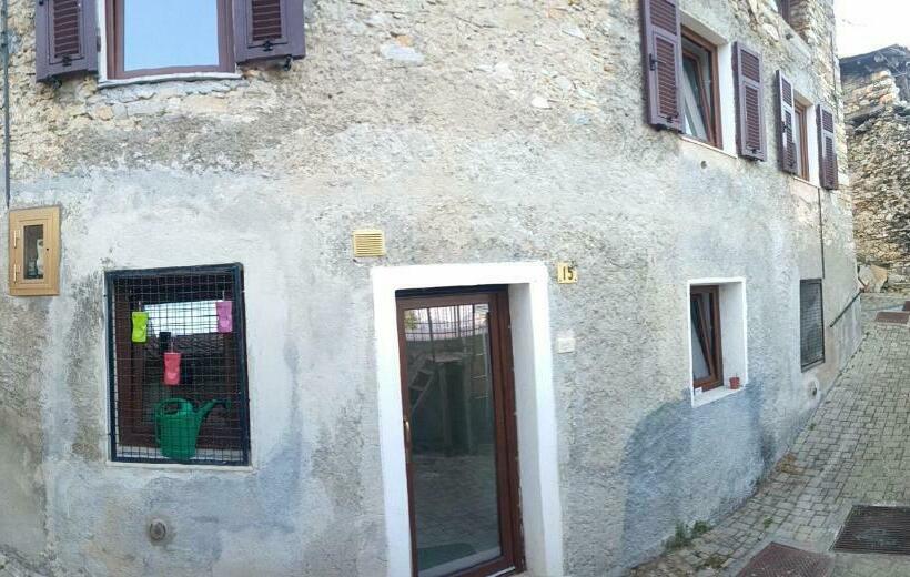 Green Point Pennavaire