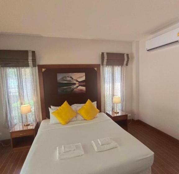 酒店 Chaithalay Khanom Resort