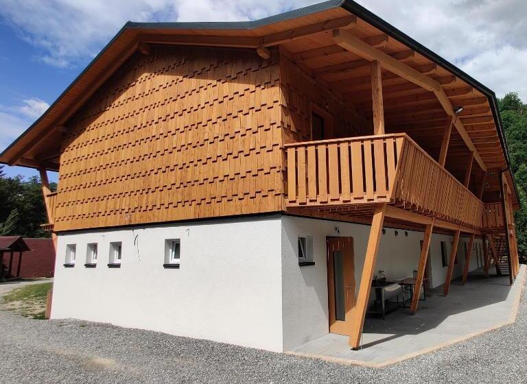 בית מלון כפרי Gallien   Hopfenboden