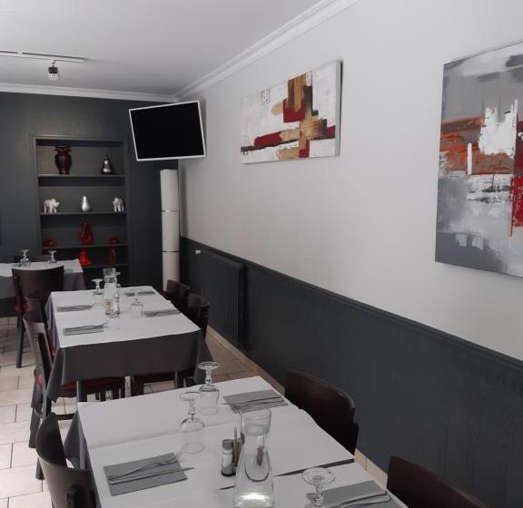 호텔 Hôtel Restaurant Le Gibet