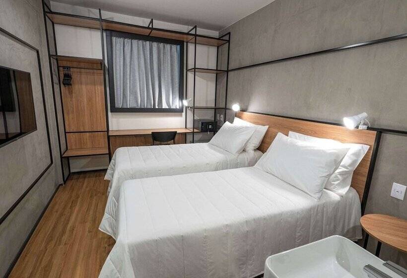 Отель Ibis Guarapuava