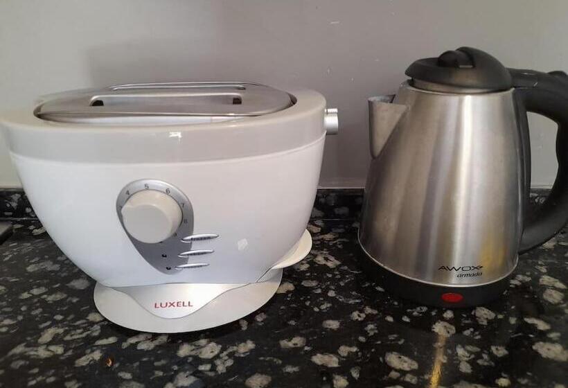 ホテル Near Oludeniz Beach Cozy Room With Kitchen