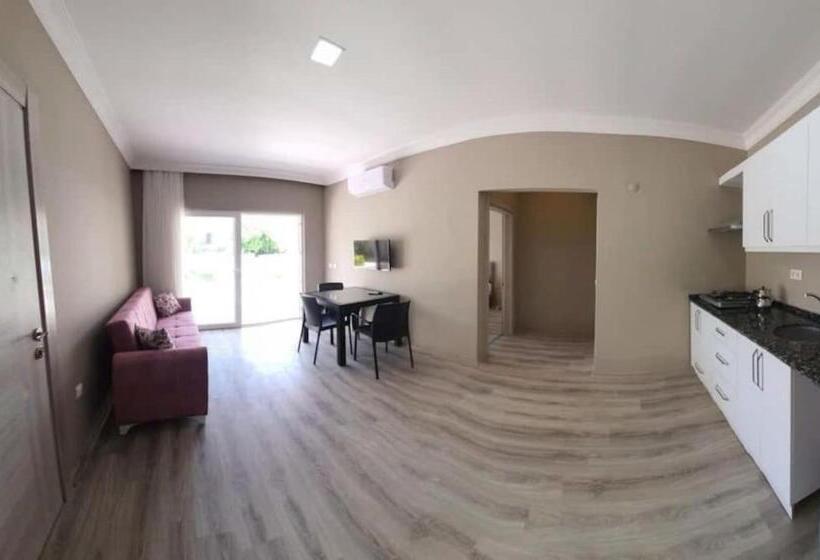 ホテル Near Oludeniz Beach Cozy Room With Kitchen