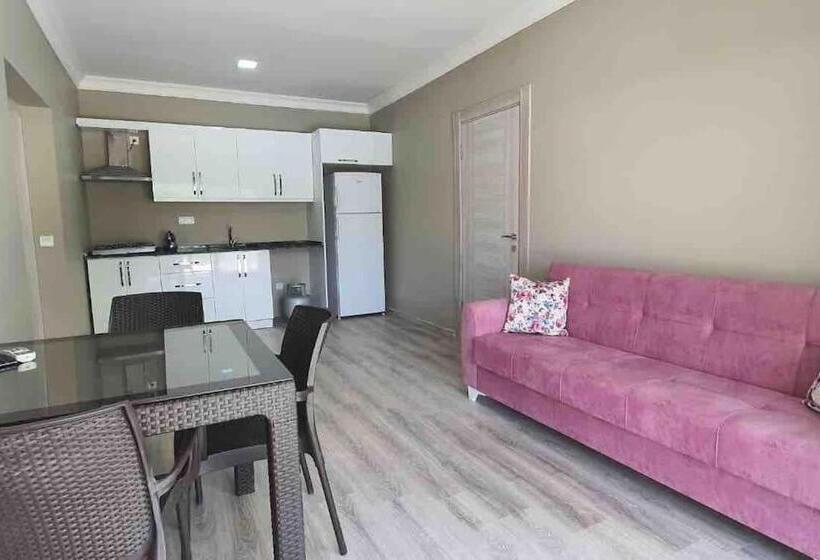 בית מלון כפרי Near Oludeniz Beach Cozy Room With Kitchen