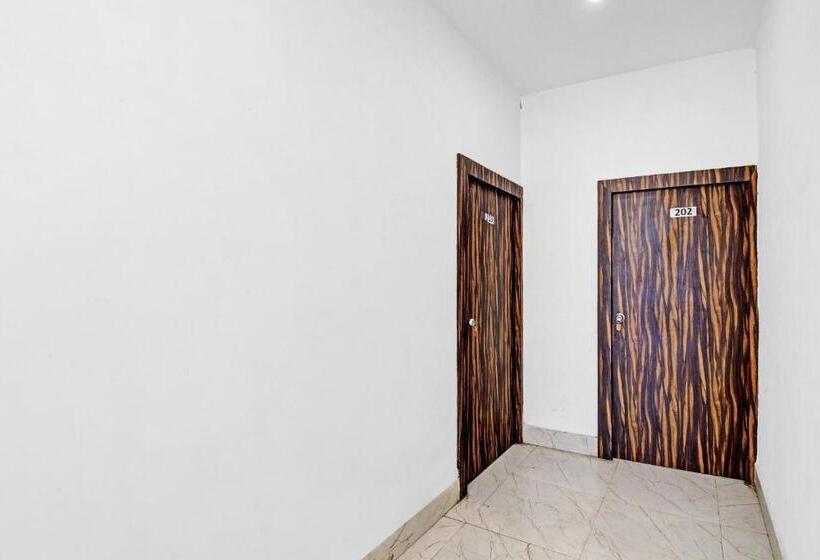 בית מלון כפרי Collection O Hindustan Vila