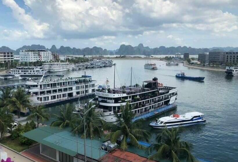 هتل Tuần Châu Hạ Long Gialong Mini