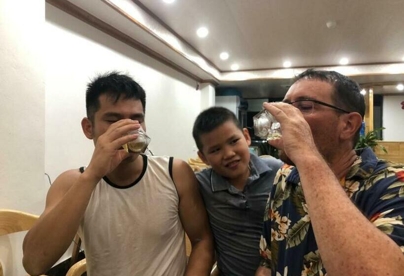 هتل Tuần Châu Hạ Long Gialong Mini