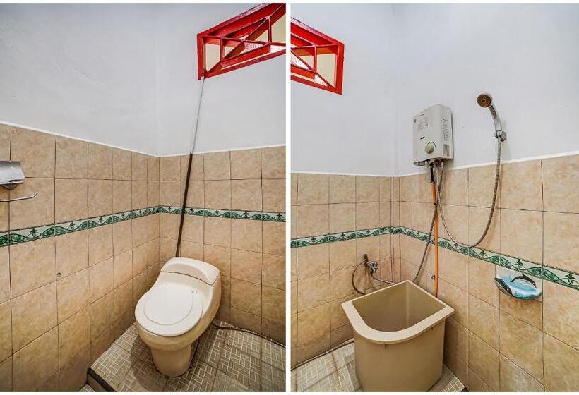 Oyo 90834 Hotel Anugrah