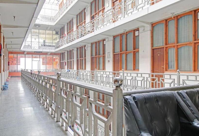 O 84461 Hotel Shaani Resort