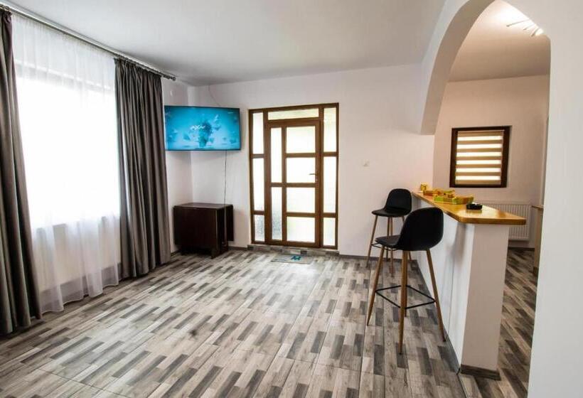 ペンション Casa De Sus, Slon