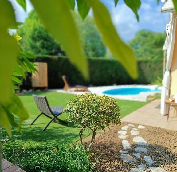 펜션 Picnic Room And Pool