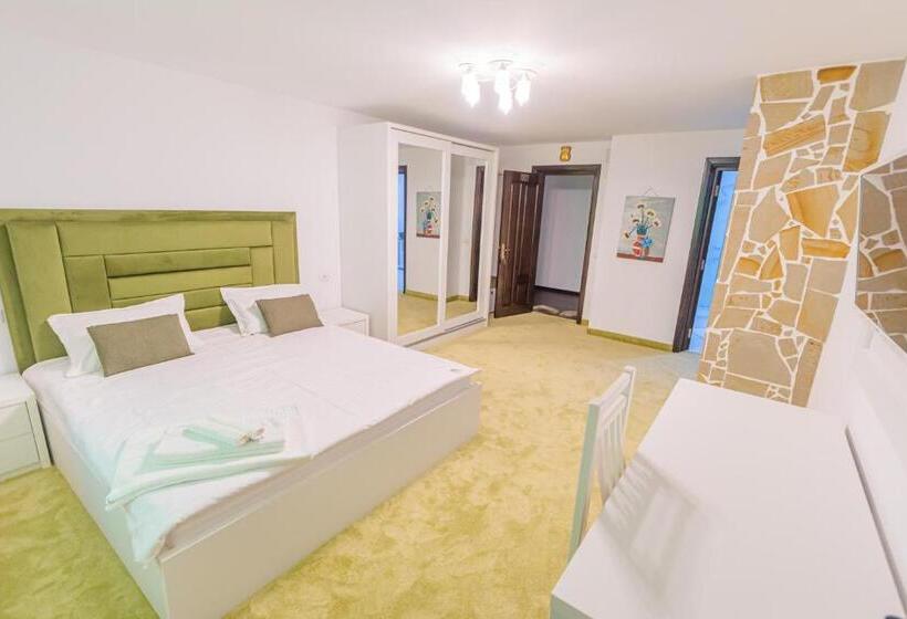 ペンション Somara