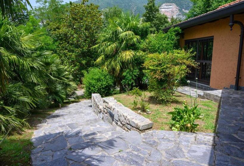 פנסיון Villa Pusiana