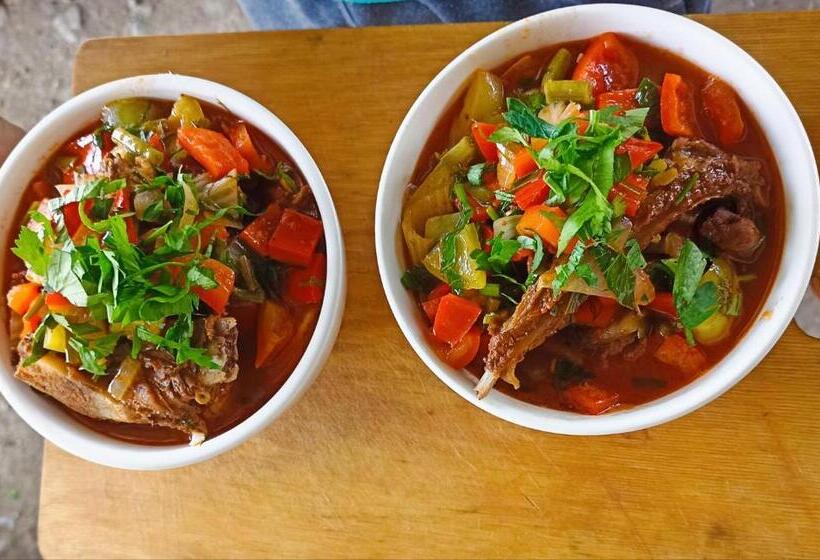 استراحتگاه Karakol Yurt Village