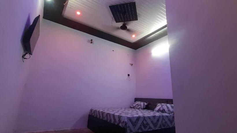 Spot On Hotel Paradise