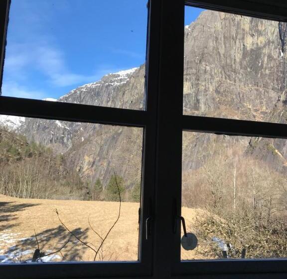 Akrafjorden Nature B&b As