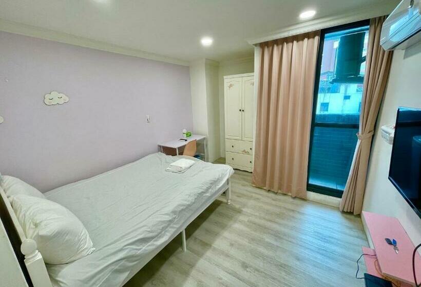 هاستل 台中 晴文旅