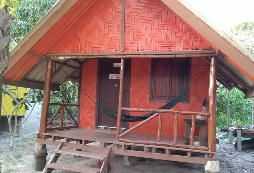 Общежитие Andaman Bay House