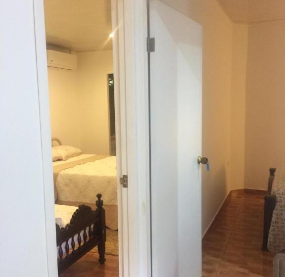 ユースホステル Casa D  Linda