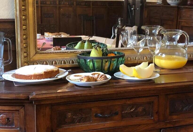 Bed and Breakfast Castello Del Poderetto