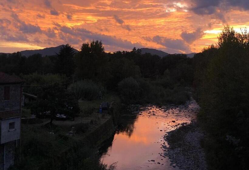 Bed and Breakfast Castello Del Poderetto