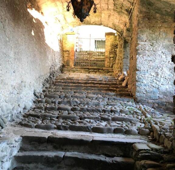 Bed and Breakfast Castello Del Poderetto