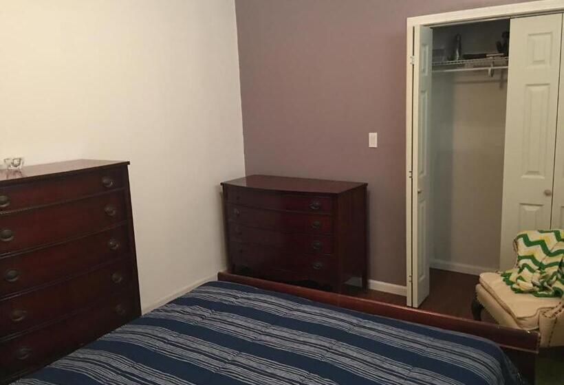 مبيت وإفطار Just Minutes From Downtown Chicago