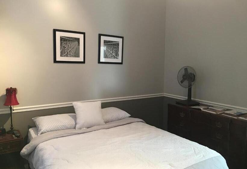 مبيت وإفطار Just Minutes From Downtown Chicago