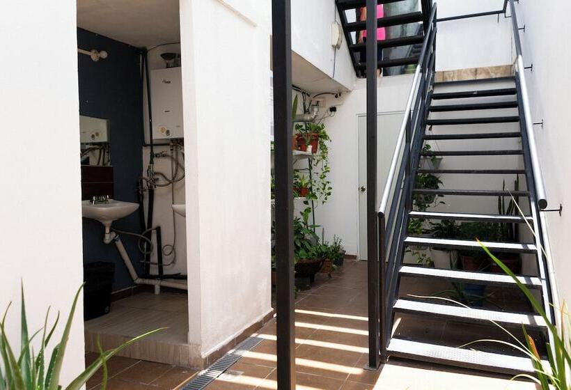 住宿加早餐 Suites Apodaca