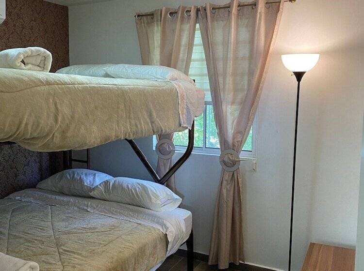 住宿加早餐 Suites Apodaca