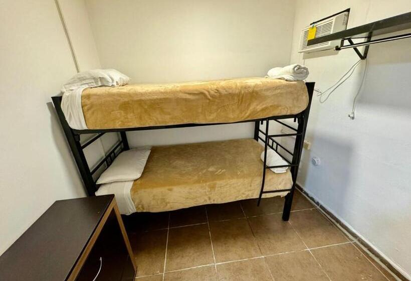 住宿加早餐 Suites Apodaca