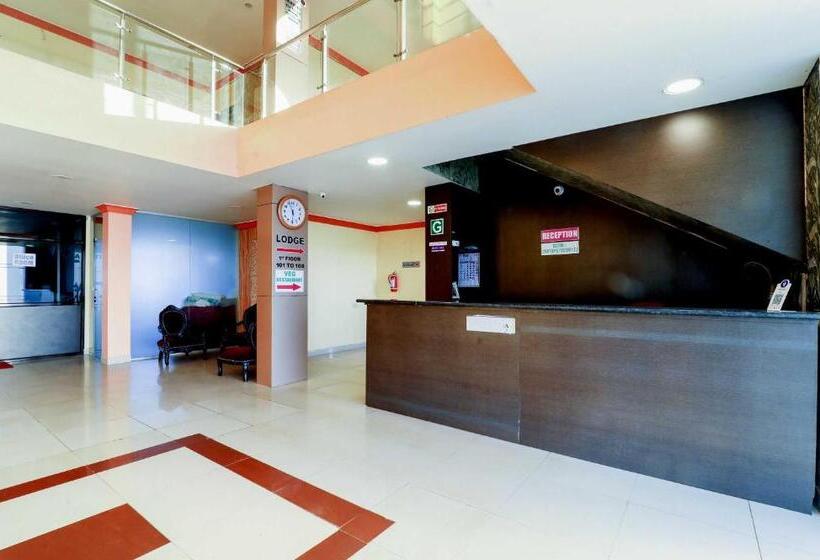 Collection O Hotel Green Tree