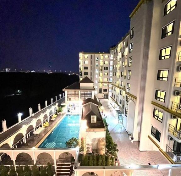 هتل Dahla Avenue Suvarnabhumi