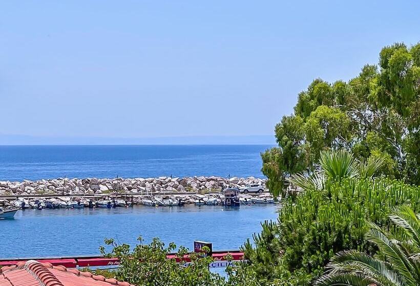 Abelia Otel