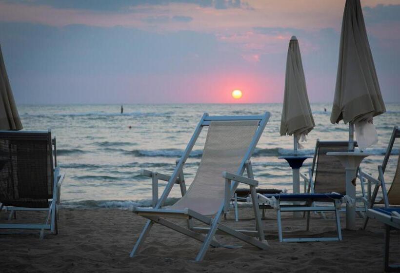 酒店 Albergo Altamira