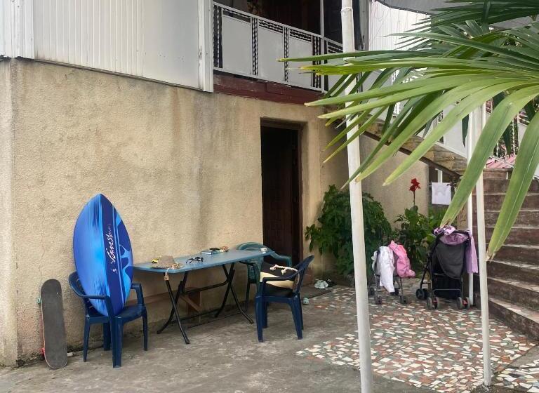 هتل Guest House Bee