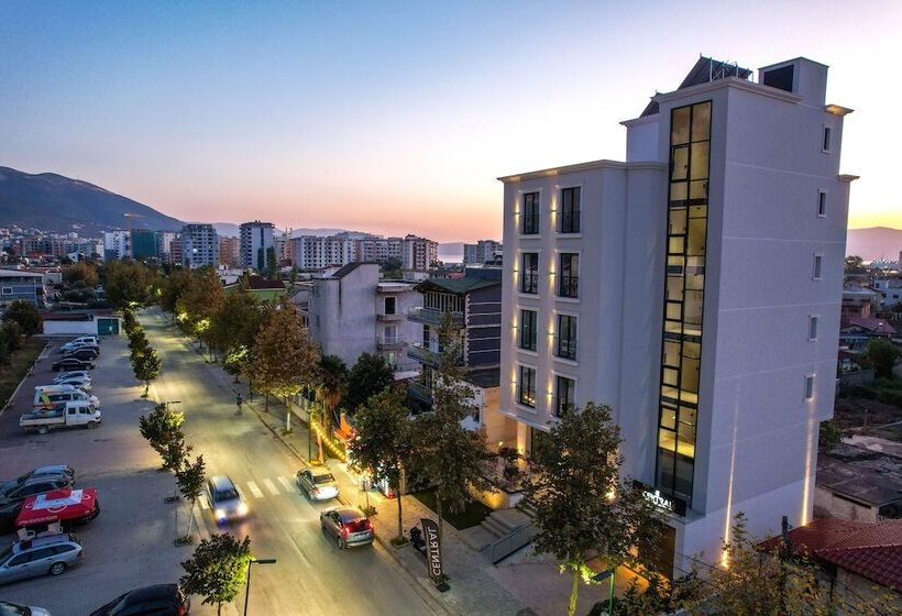 בית מלון כפרי Central