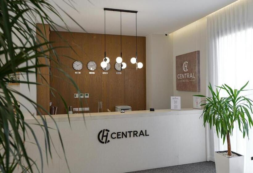 בית מלון כפרי Central