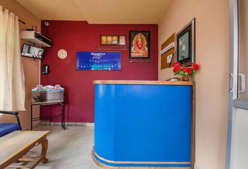 בית מלון כפרי Oyo Flagship 68124 Shangrila